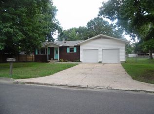 524 E Lucy Ave, Sallisaw, OK 74955