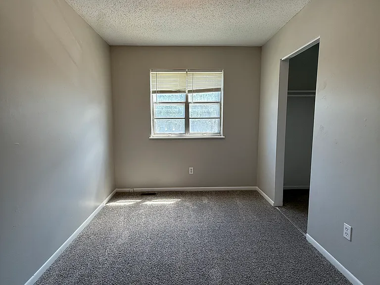 103 Pine Haven Ct — Photo 7