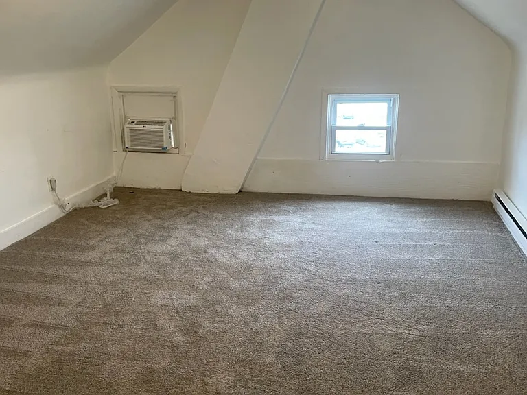 915B Security Rd — Photo 15