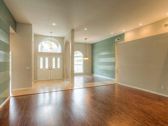 3rd image of 3732 Bramblewood Blvd