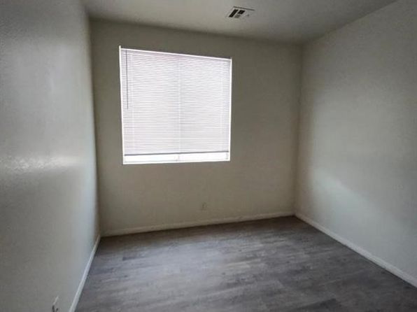 6420 Indian Peak Ct, North Las Vegas, NV 89084