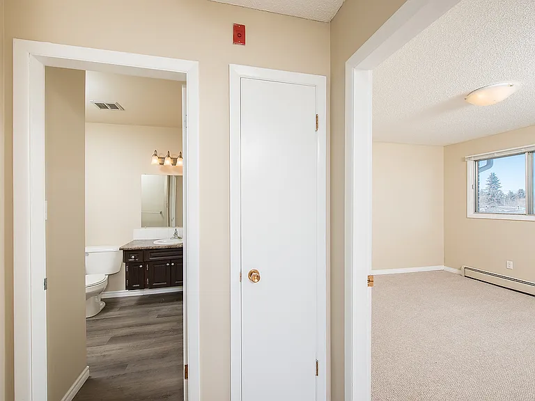 1602 Sherwood Dr — Photo 18