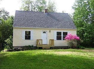 44 Blueberry Hill Rd, Raymond, NH 03077