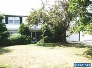 37 Mayfair Cir, Willingboro, NJ 08046