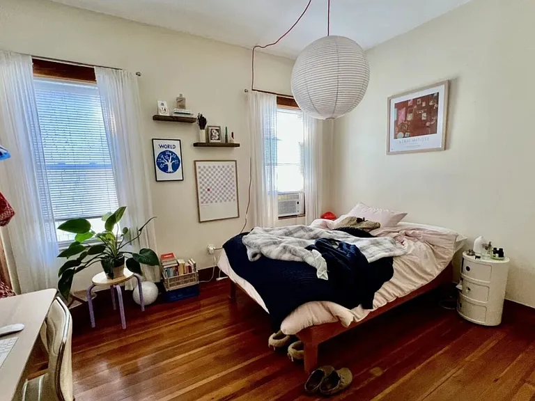 346 Faneuil St #3 — Photo 5