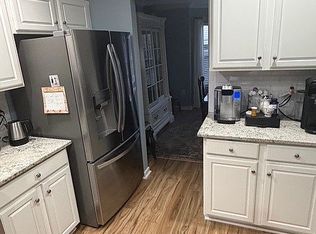 648 Ridgemoor Ct, Midlothian, VA 23114