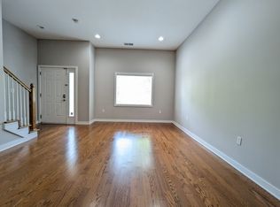 603 E 29th St, Kansas City, MO 64108