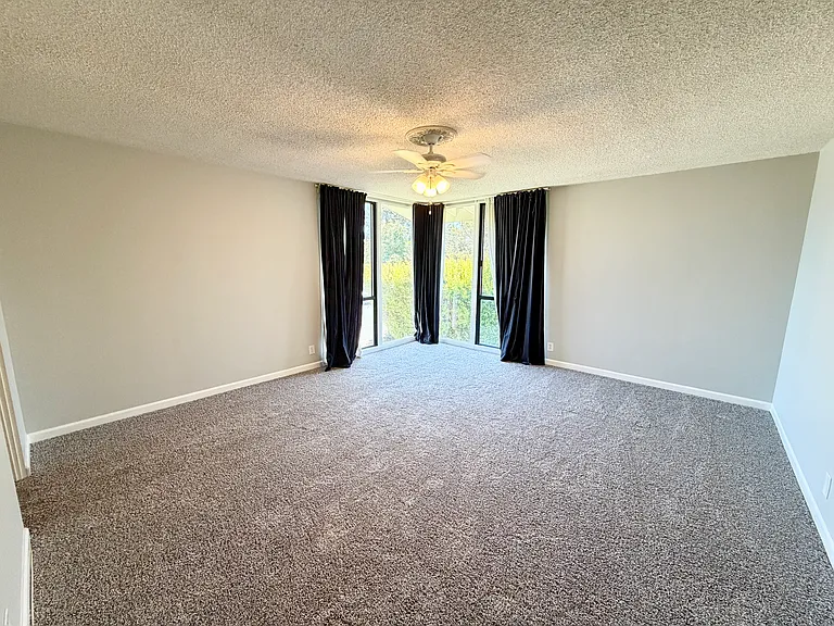 675 Ultimo Ave — Photo 20