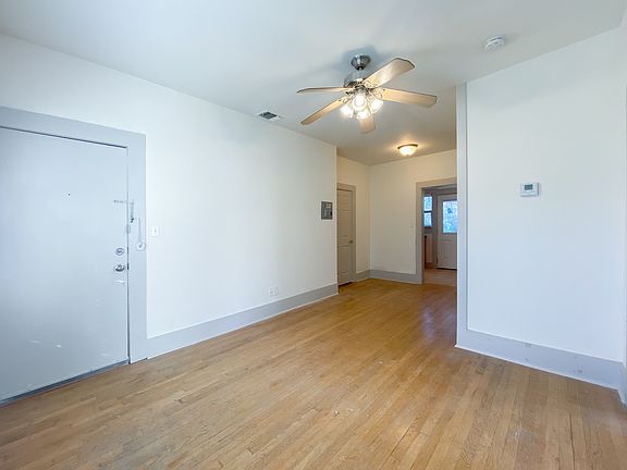 3rd image of 133 E Woodlawn Ave APT 3