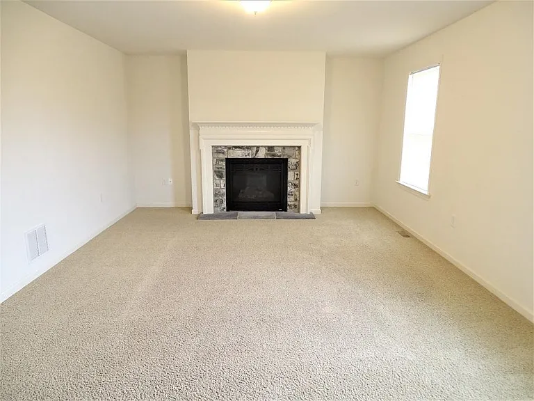 641 Hamaker Rd — Photo 13