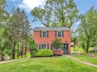 2809 Phillips Ave, Glenshaw, PA 15116