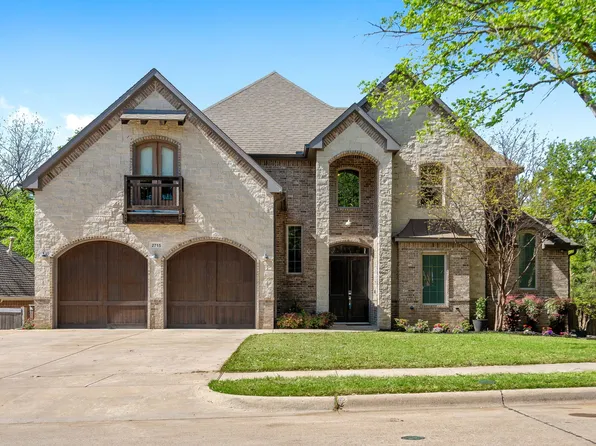 2715 White Oak Dr, Grapevine, TX 76051