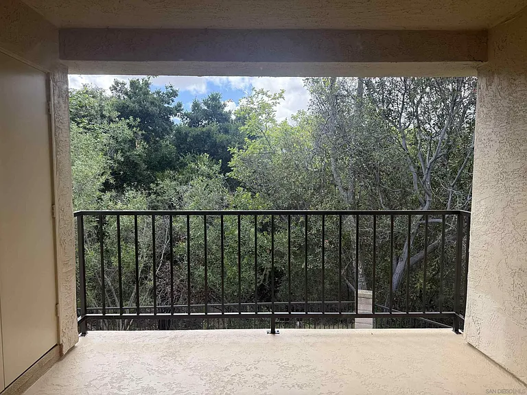13294 Wimberly Sq #228 — Photo 41