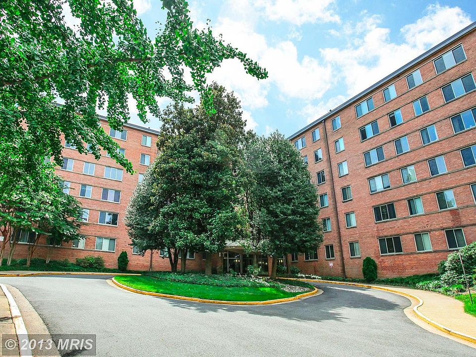 1st image of 3000 Spout Run Pkwy APT B404