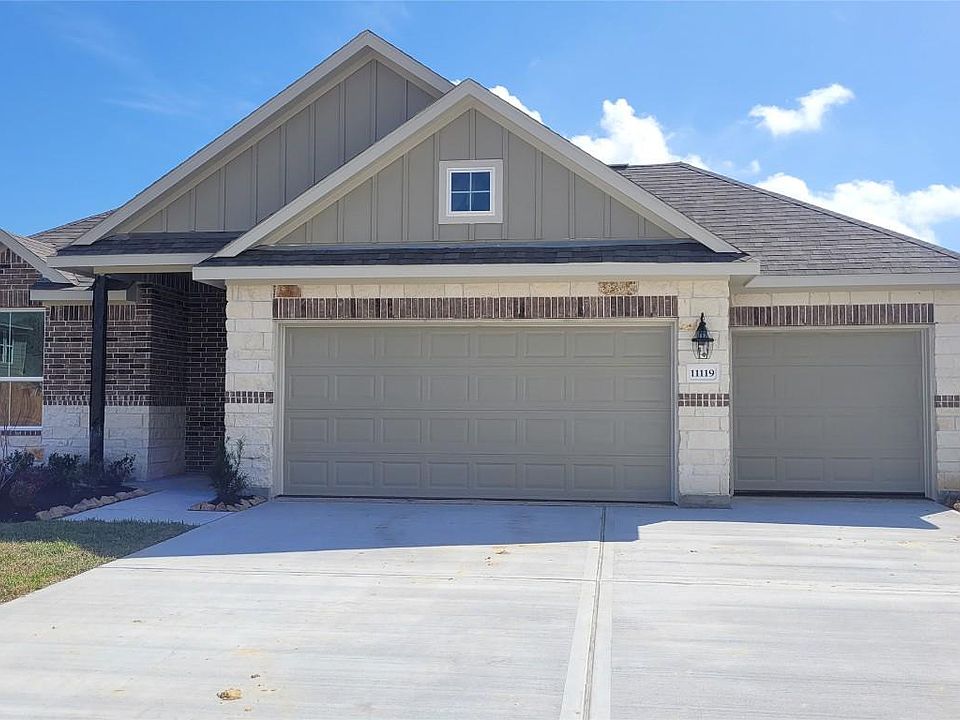 1st image of 11119 Youngquist Dr