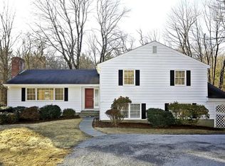 363 Cherry St, Bedford Hills, NY 10507