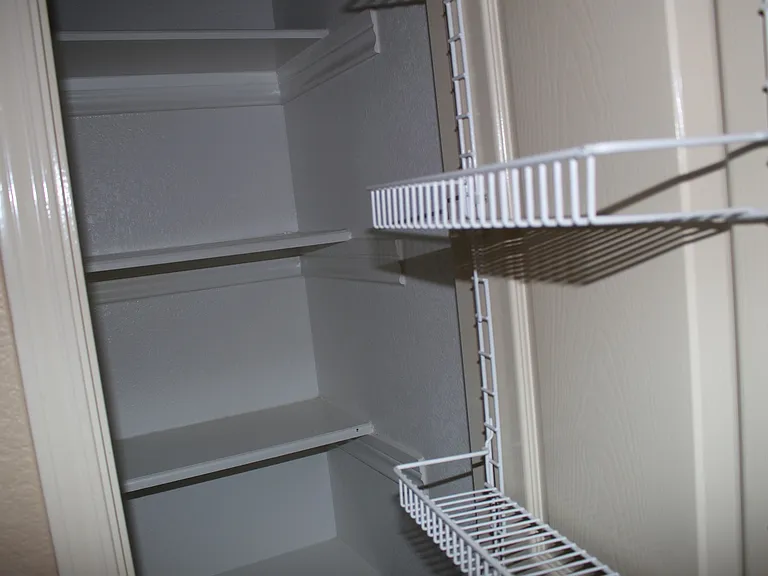 Hallway linen closet next to Madter 2