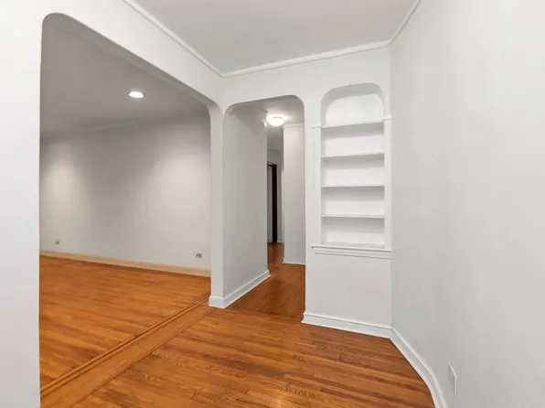 76-12 35th Avenue image 4 of 21