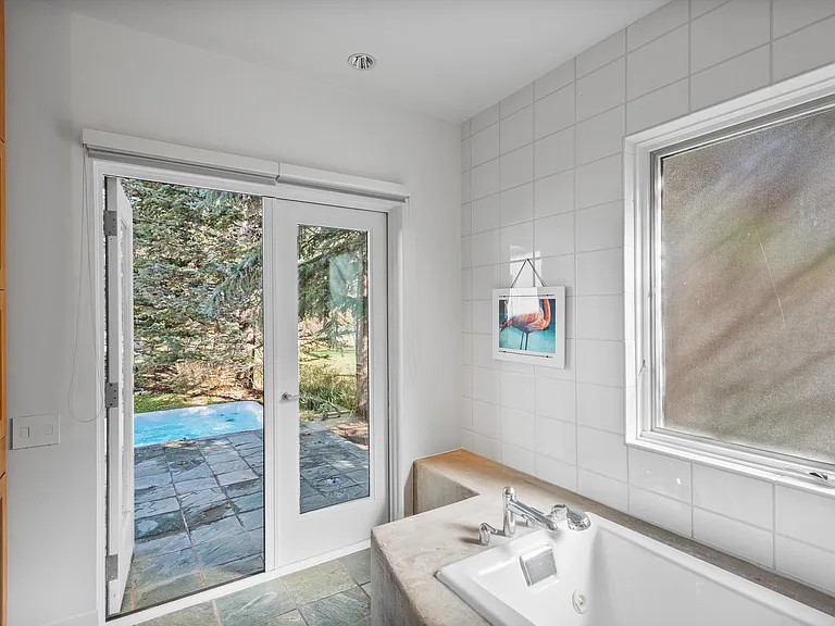 1270 Mountain View Dr — Photo 19