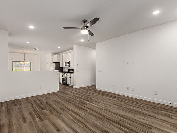 3rd image of 16973 W Alice Ave