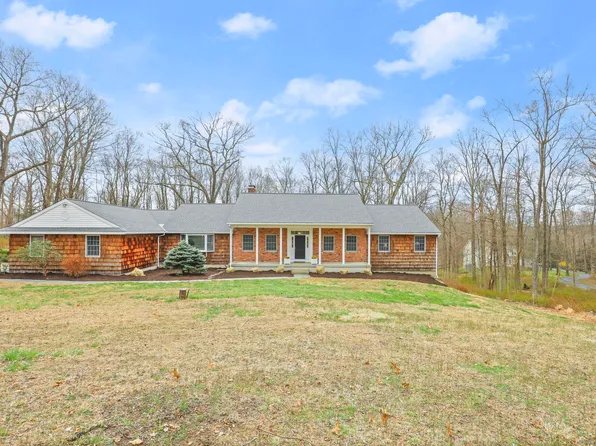 (undisclosed Address), Redding, CT 06896