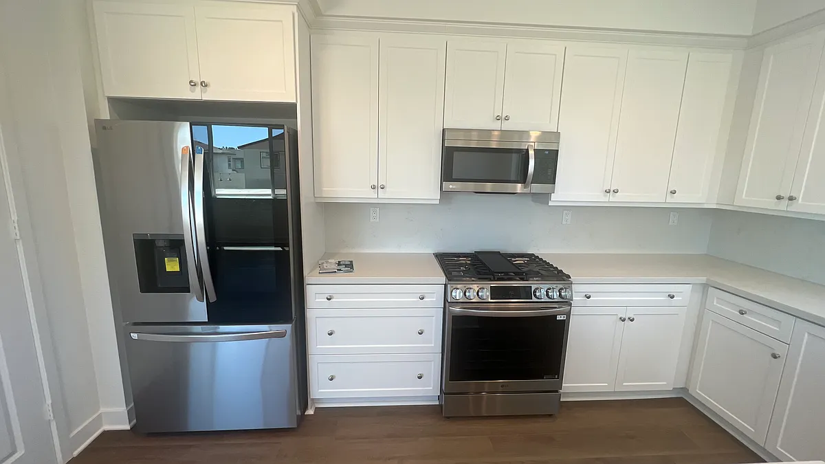 Elite stainless steel kitchen appliances - 2219 Brix Gln