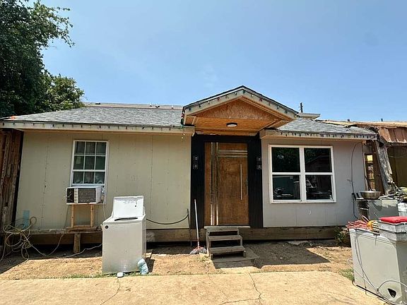 2nd image of 2212 Maryland Ave
