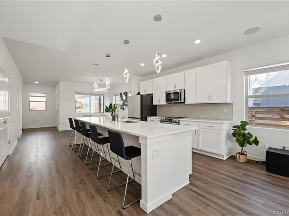 6875 Juniper Lane, Arvada, CO 80007