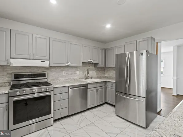 3613 Saint Johns Pl, Upper Marlboro, MD 20774