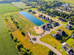 7525 Lauren Dr, Evansville, IN 47725