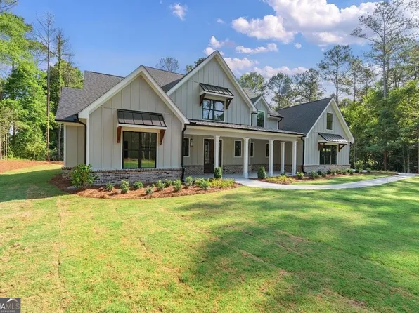 135 Martin Cemetery Rd, Carrollton, GA 30117