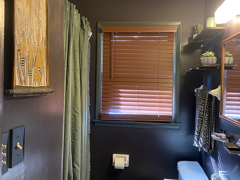 1644 Campbell Rd — Photo 3