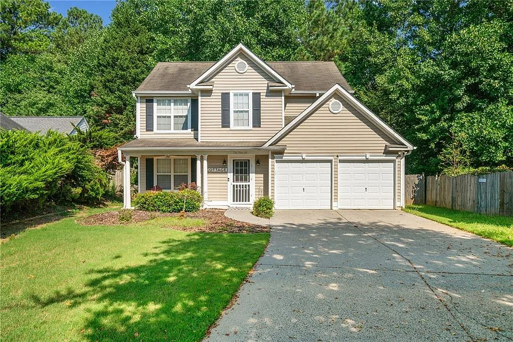 3 bed, 2.5 bath, 1496 sqft, $2,400 — Photo 1