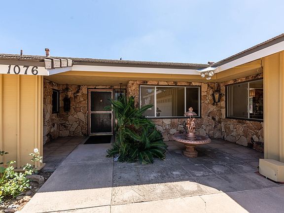4th image of 1076 Sueno Ct