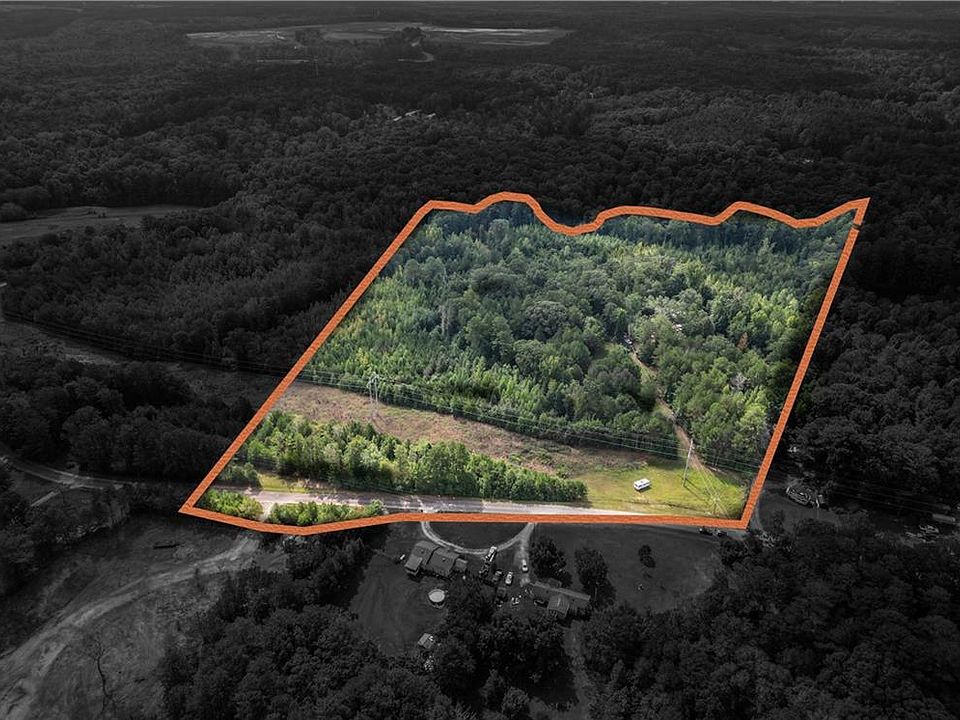 2nd image of 260 Yamacraw Rd #13