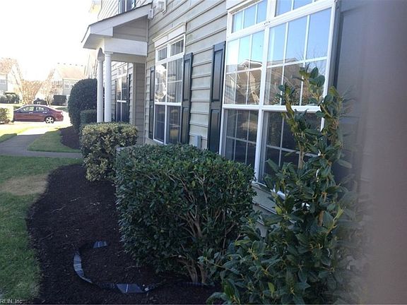 3rd image of 4109 Gunston Dr