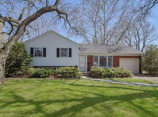 39 Briarcliff Rd, Montgomery, IL 60538