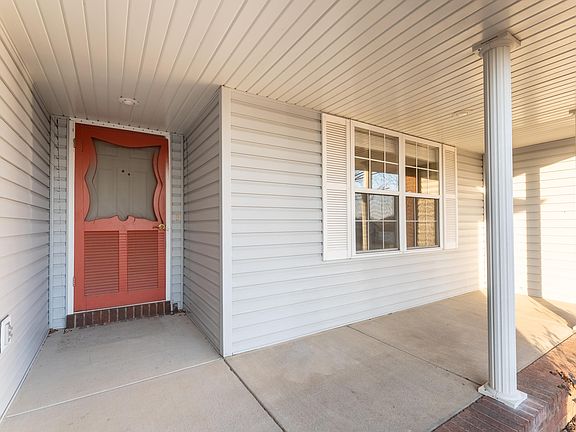 3rd image of 5021 W Tarkio Street