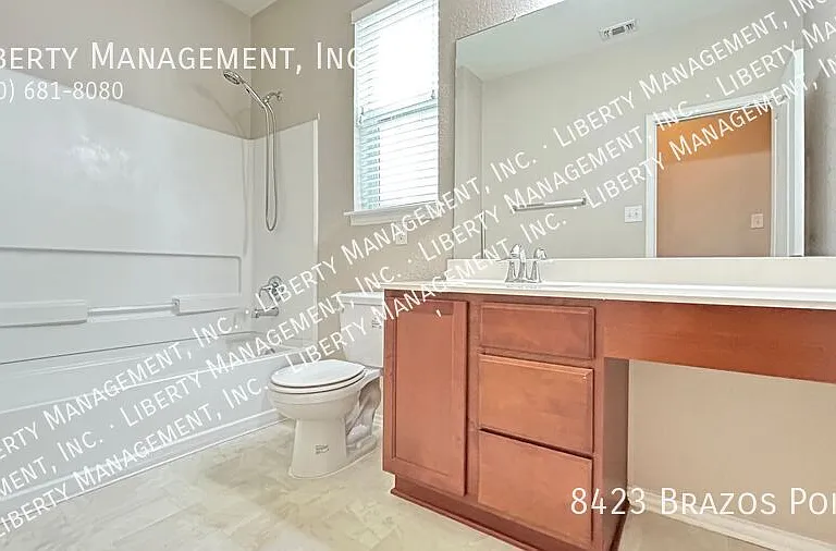 8423 Brazos Point — Photo 23