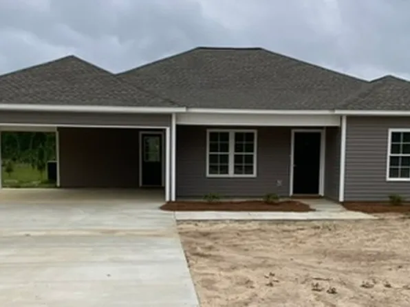 2 Willie Moore Rd, Tifton, GA 31794