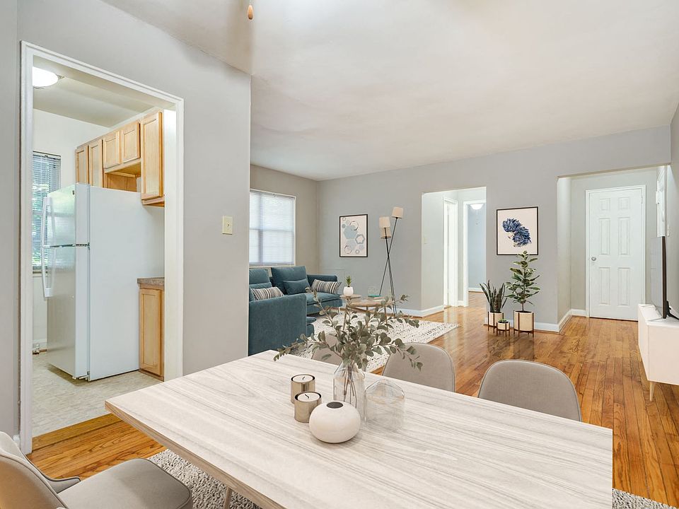 Apartment living and dining area (virtually staged)