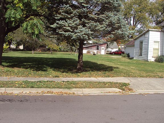 4th image of 124 W Elm St
