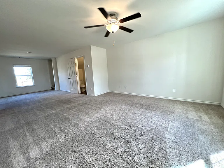 113 Unnymeade Ln — Photo 11