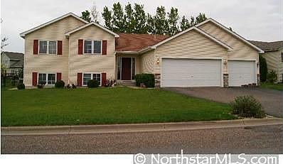 1st image of 570 Tuttle Dr