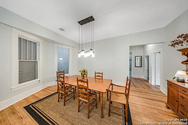 509 W Mistletoe Ave — Photo 6