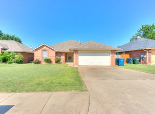 509 Old Bugle Rd, Edmond, OK 73003