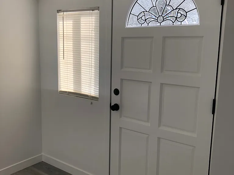 629 Glendale Trl — Photo 3