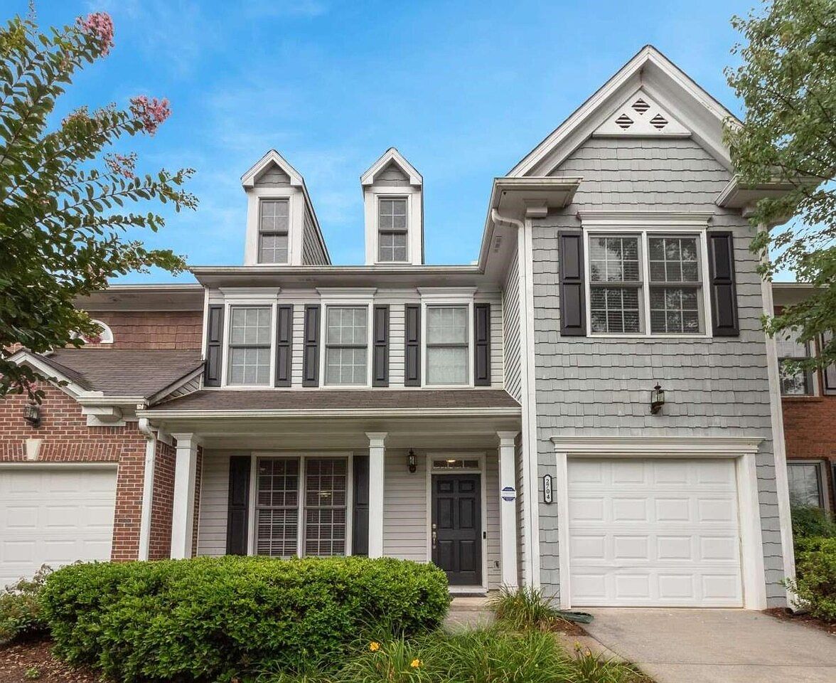 2704 Langford Commons Ln, Norcross, GA 30071 Zillow