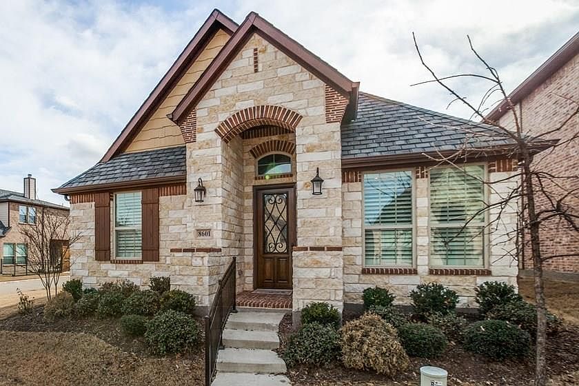 1st image of 8601 Dewland Dr