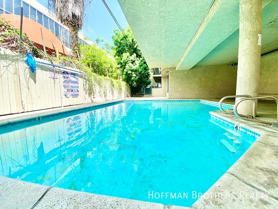 425 S Westmoreland Ave Apt 116, Los Angeles, CA 90020 HotPads
